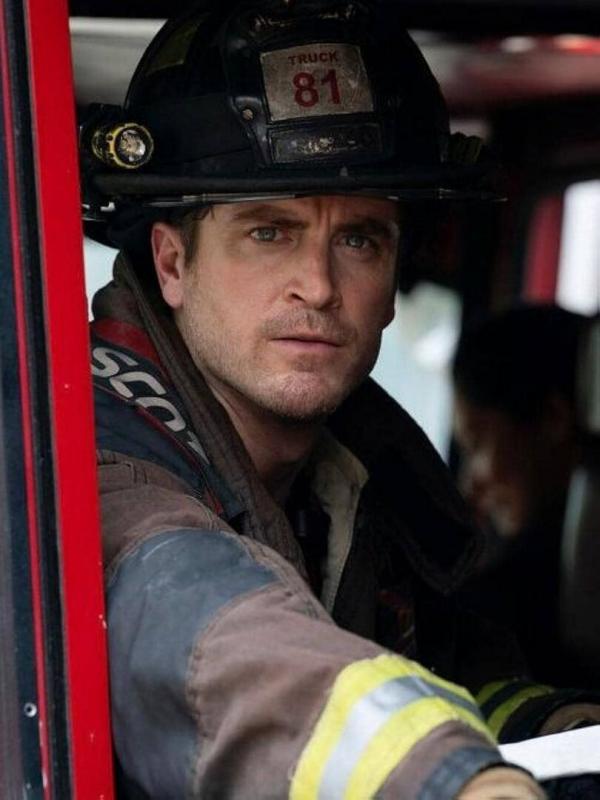Chicago Fire S13 E1