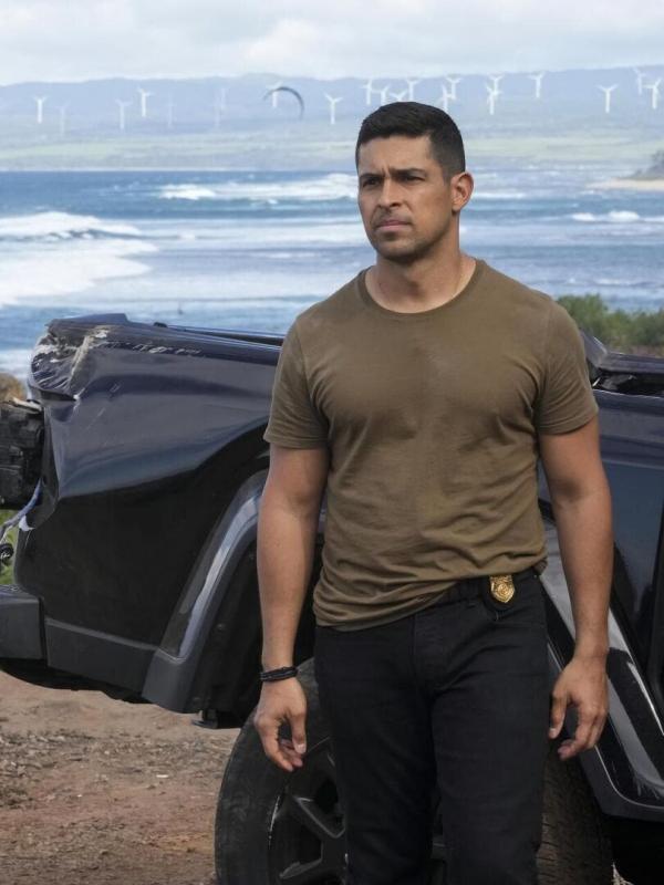 NCIS: Hawaii S1 E18