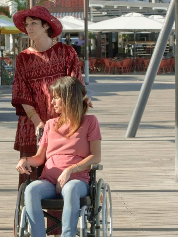 Une famille formidable S13 E4