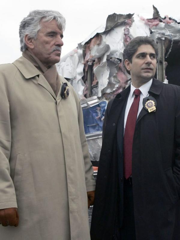 New York, police judiciaire S15 E24