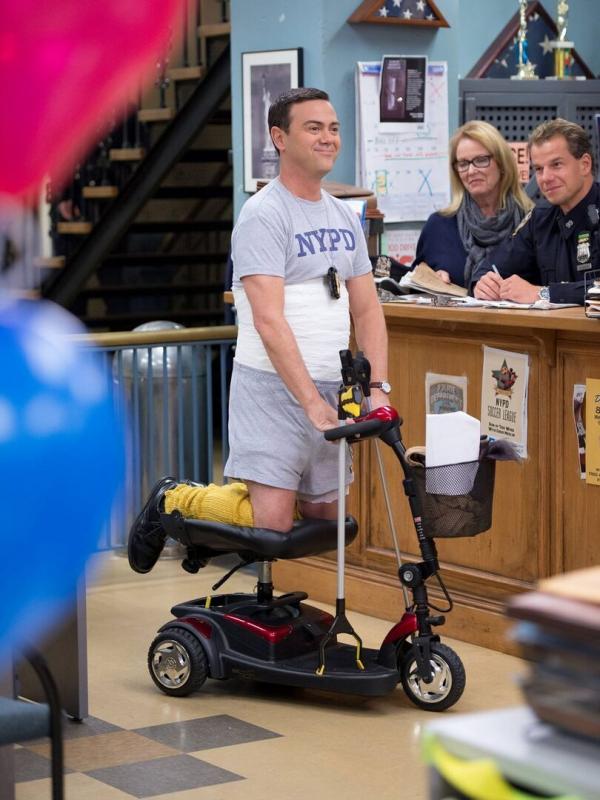 Brooklyn Nine-Nine S1 E13
