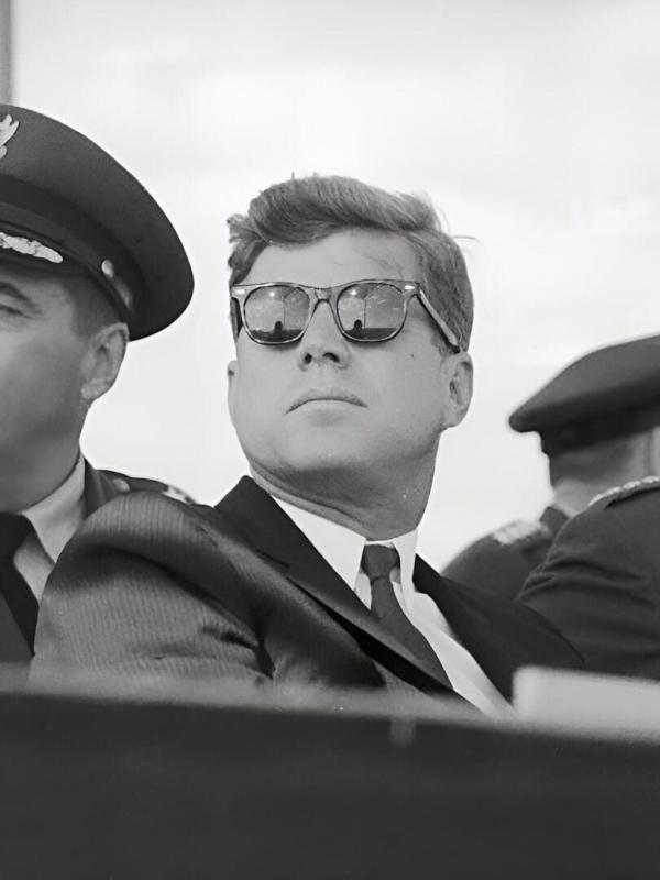 JFK : Un destin trahi