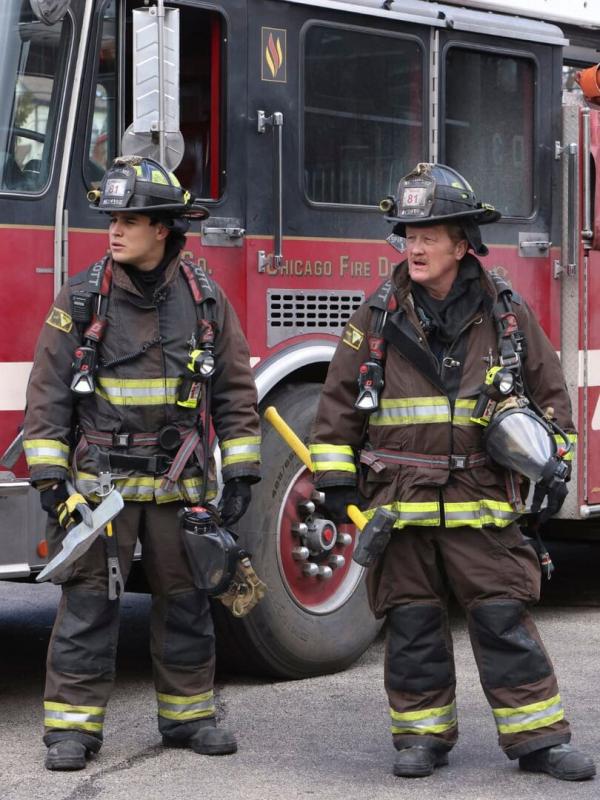 Chicago Fire S10 E19
