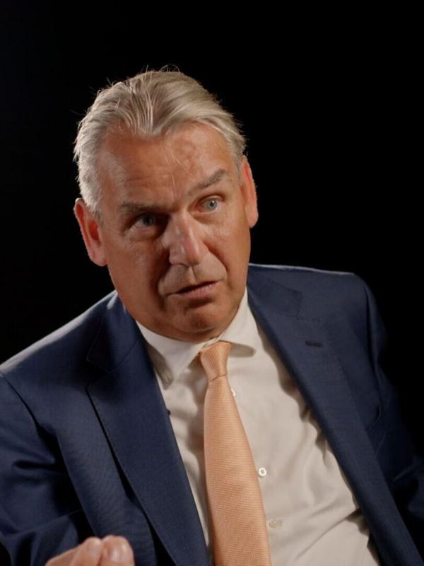 Enquête au Vatican : le pape et le diable