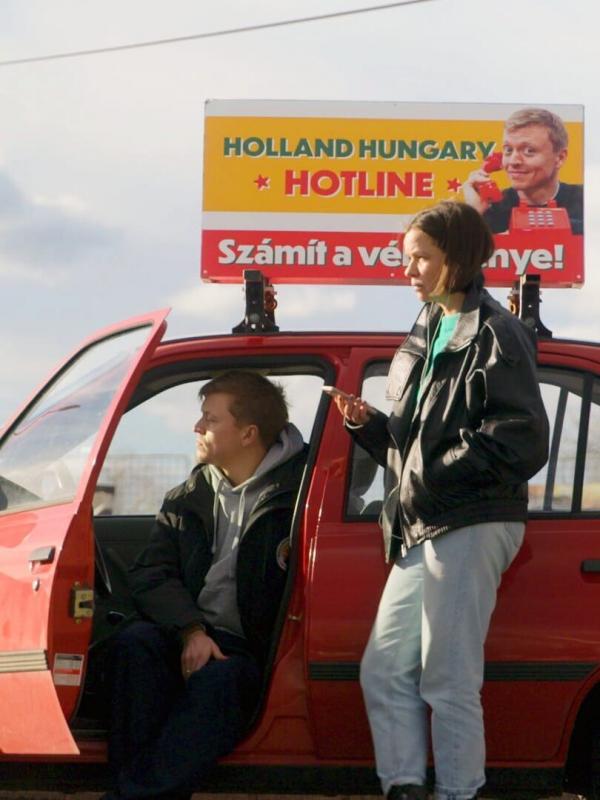 Hotline Hongarije: Nicolaas in contact met een verscheurd land