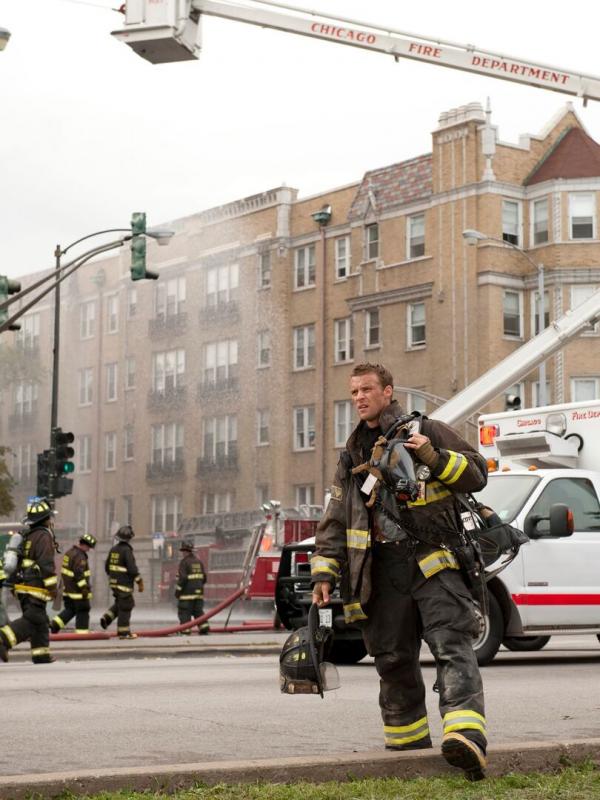 Chicago Fire S1 E6