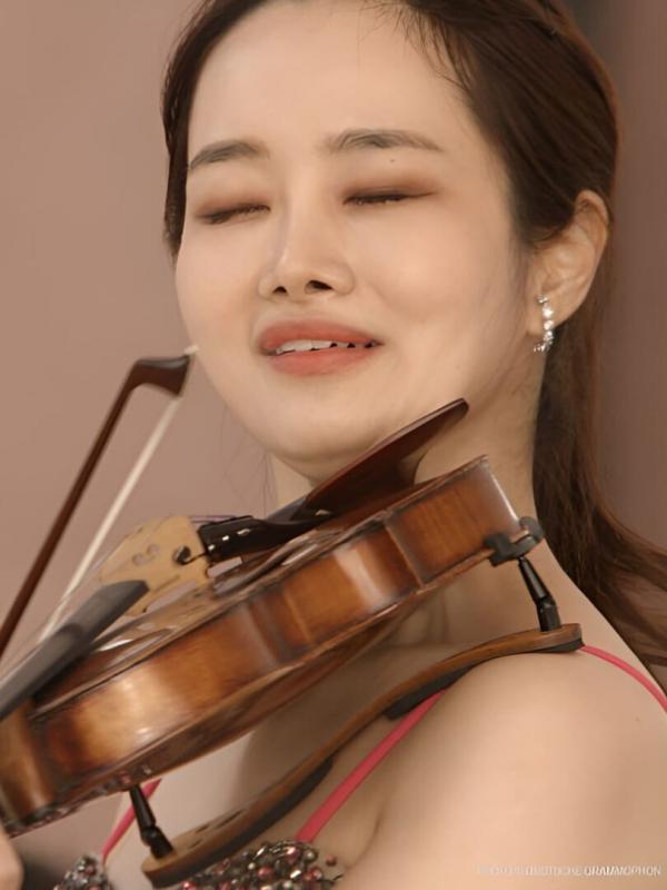 Bomsori Kim, Camerata Salzburg : Mozart, Concerto pour violon 4