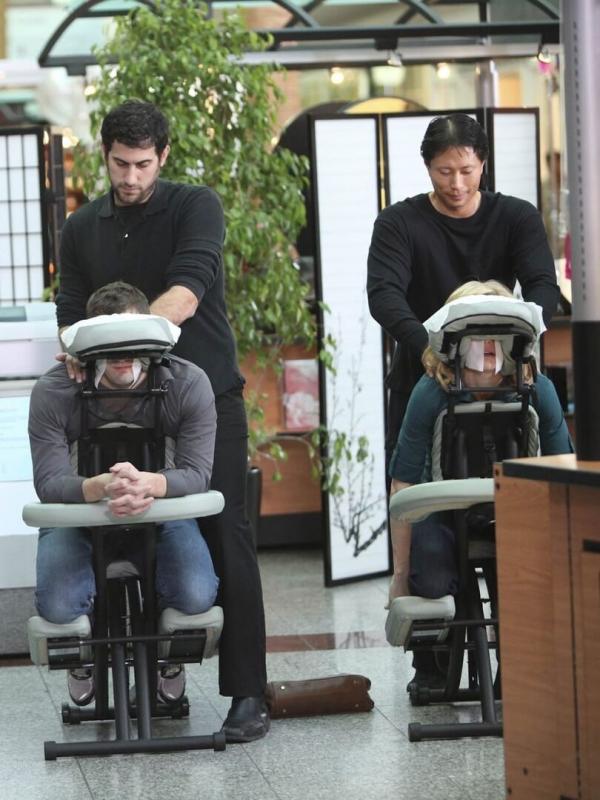 Modern Family S2 E16