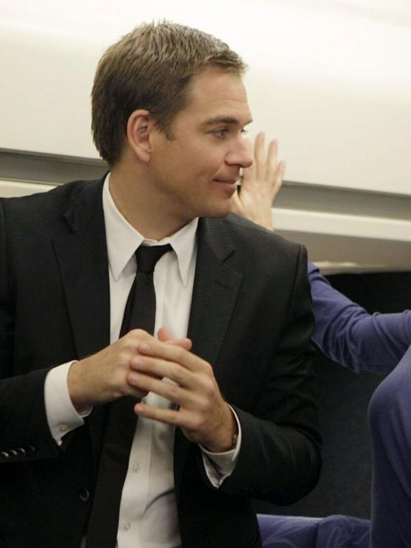 NCIS S7 E13
