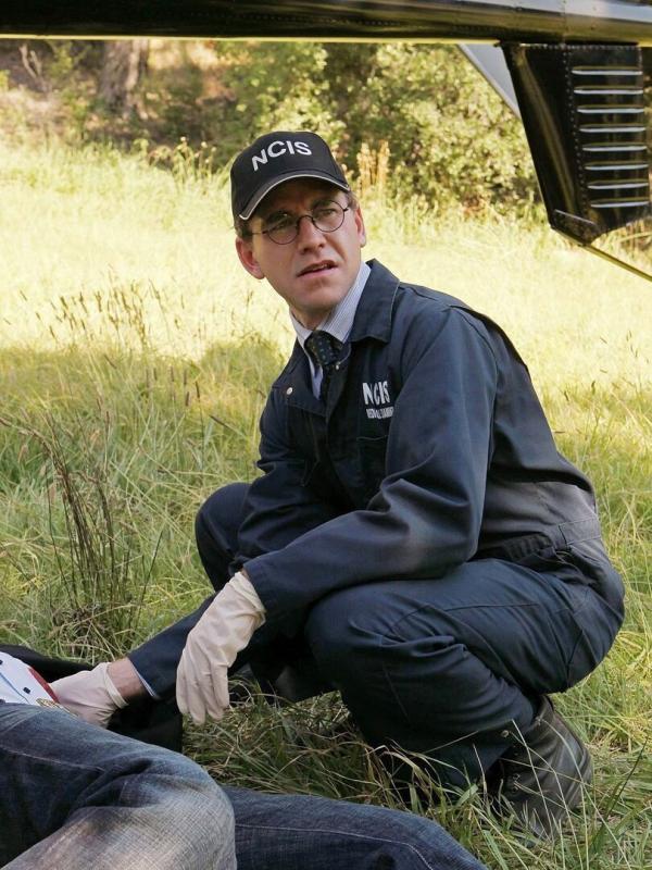 NCIS S8 E1