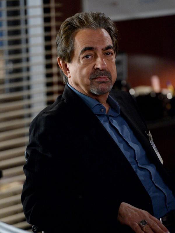 Esprits criminels S11 E22