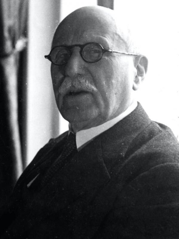 Pétain et les Francs-maçons