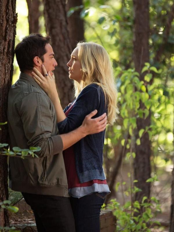 Vampire Diaries S4 E1