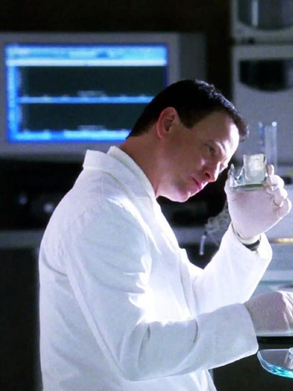 Les experts : Manhattan S1 E18