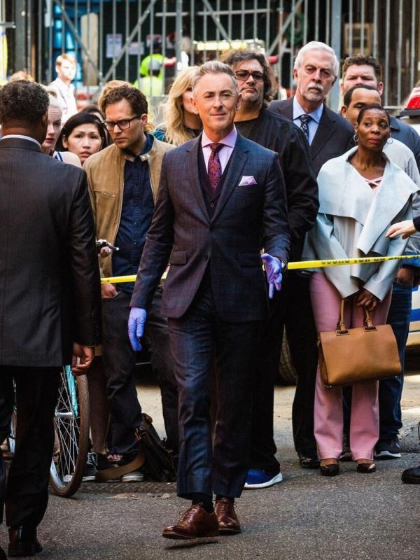 Instinct S2 E3