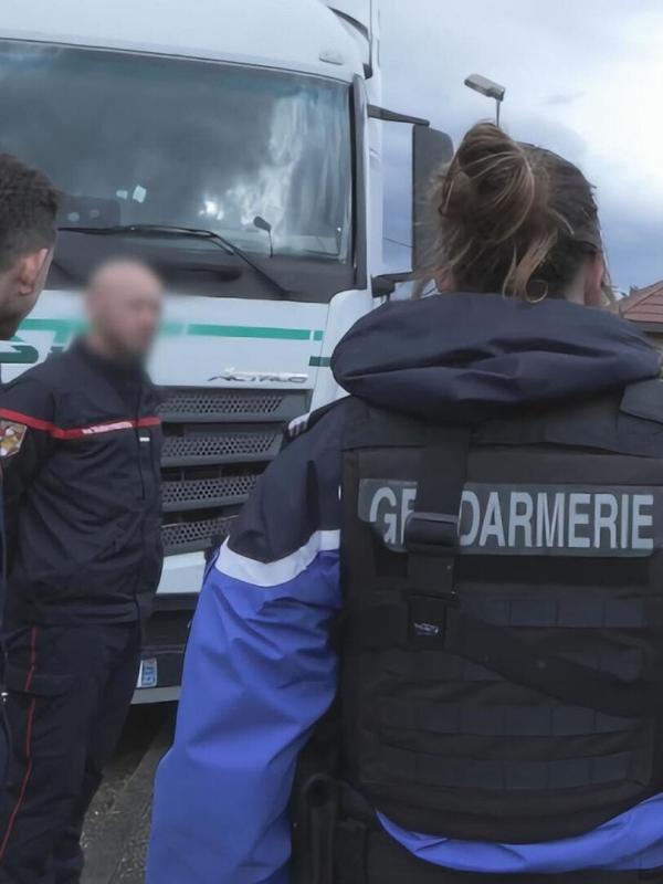 100 jours avec les gendarmes des Alpes