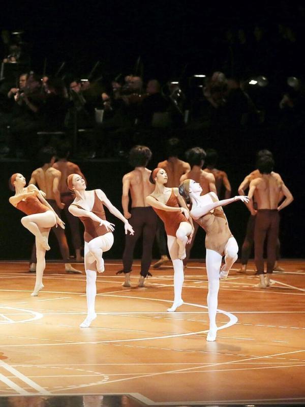 La Neuvième Symphonie, chorégraphie de Maurice Béjart