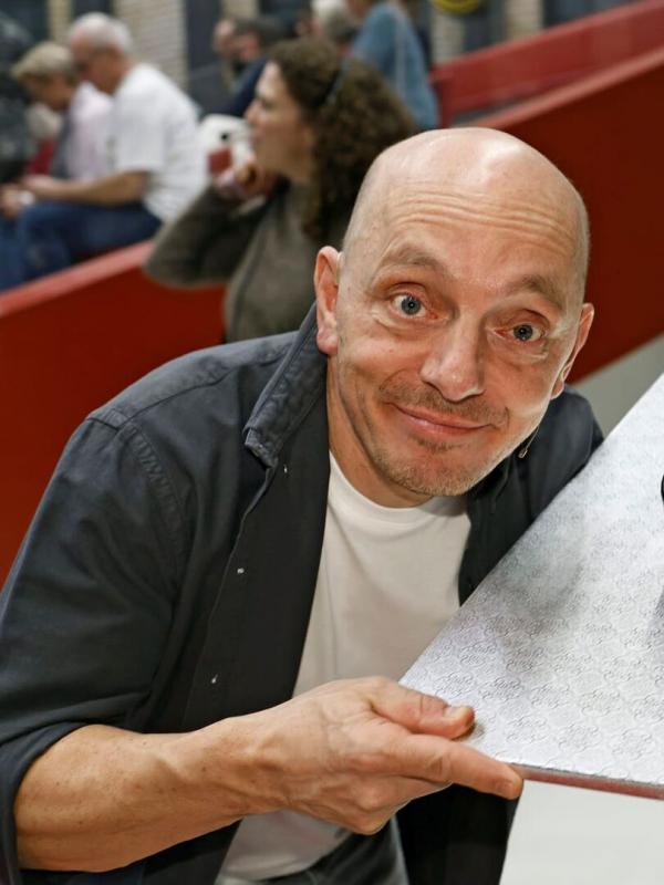 Wer weiß denn sowas?