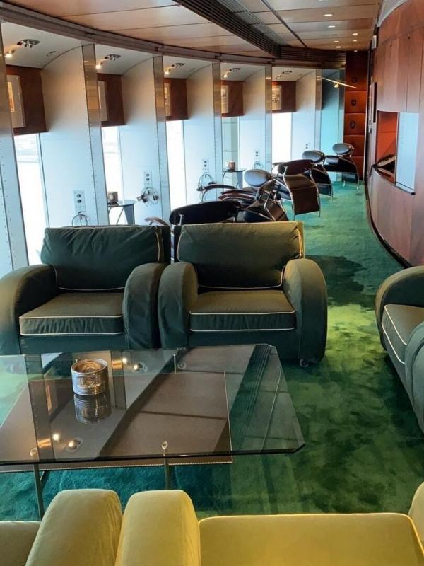 Inside the World's Greatest Hotels