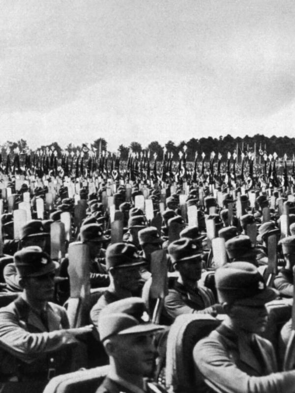 Hitler, la machine à propagande