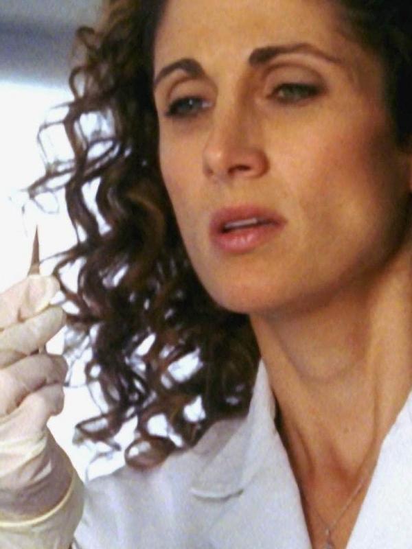 Les experts : Manhattan S1 E14