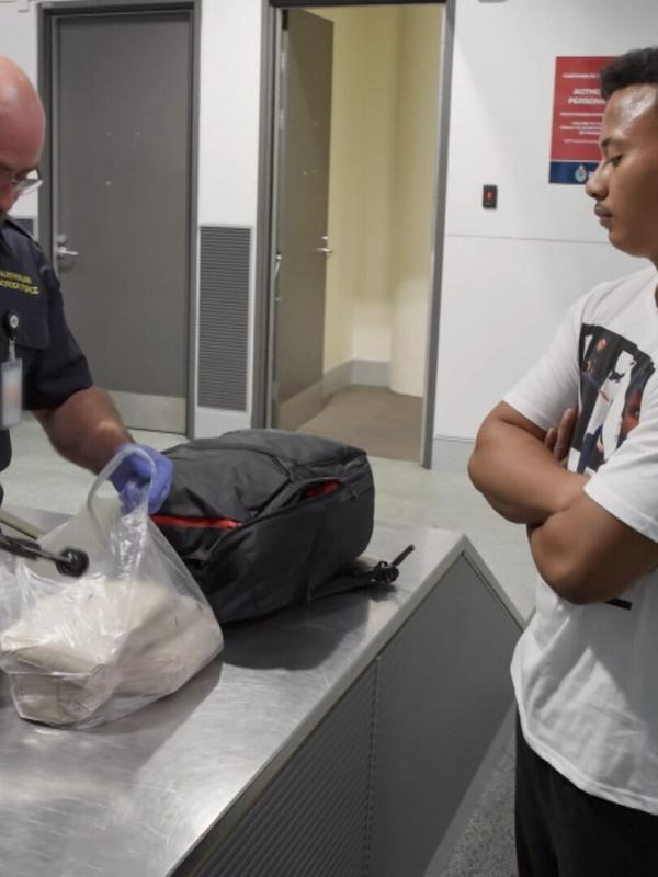 Douanes sous haute surveillance