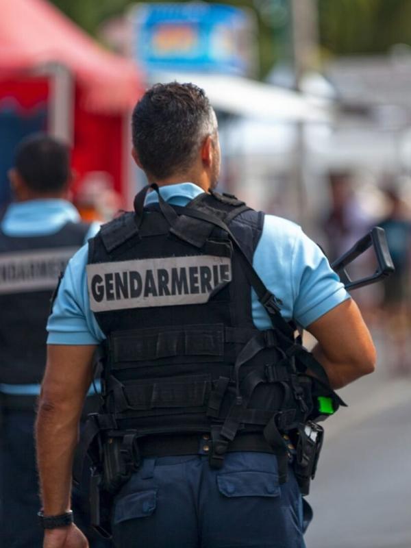 Enquête sous haute tension