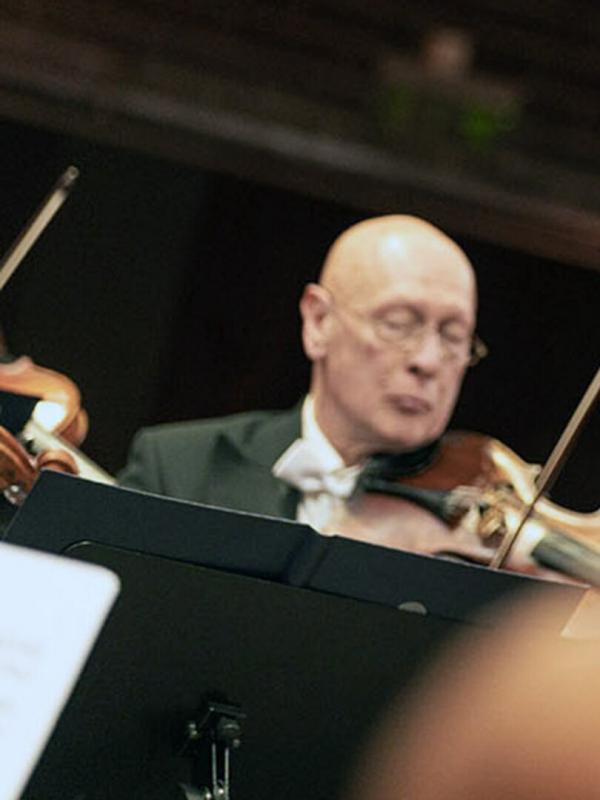 Concert inaugural de Tarmo Peltokoski avec l'Orchestre symphonique de Lettonie