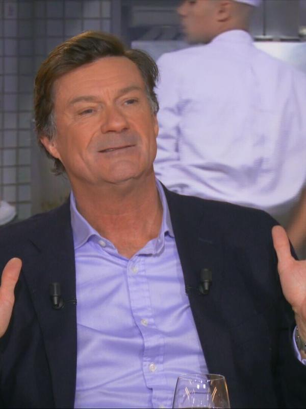 Politiques, à table !