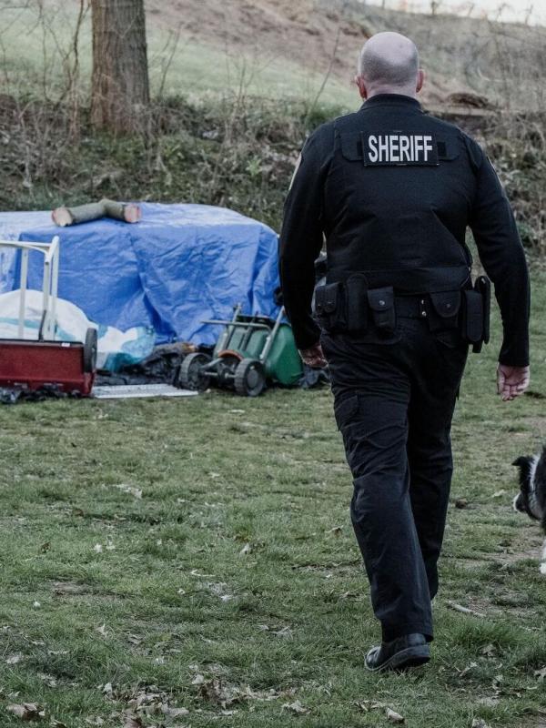 Meurtres sous surveillance