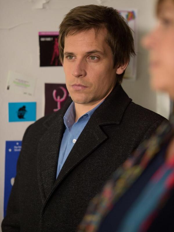 La stagiaire S3 E2