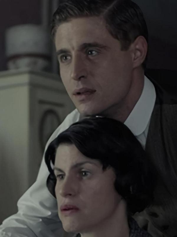 Les origines du péché S1 E1