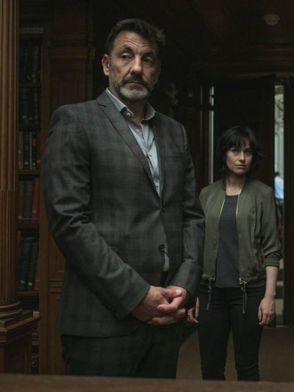 Les enquêtes du commissaire Van der Valk S1 E2