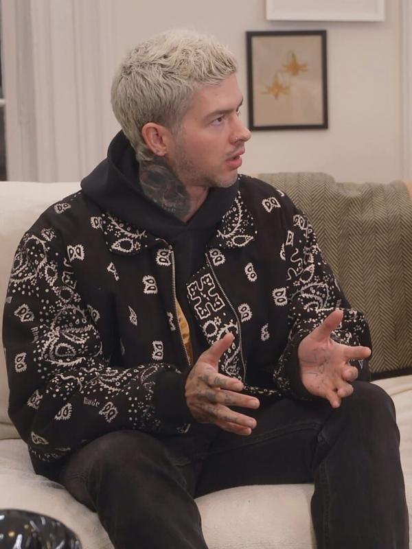 Help! I'm in a Secret Relationship!