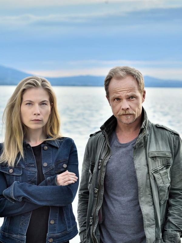 Meurtres en eaux troubles S1 E10