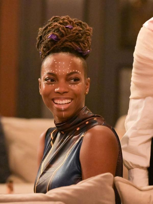 Home Economics S2 E16