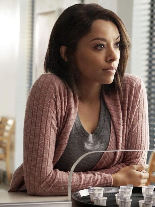 Vampire Diaries S7 E18