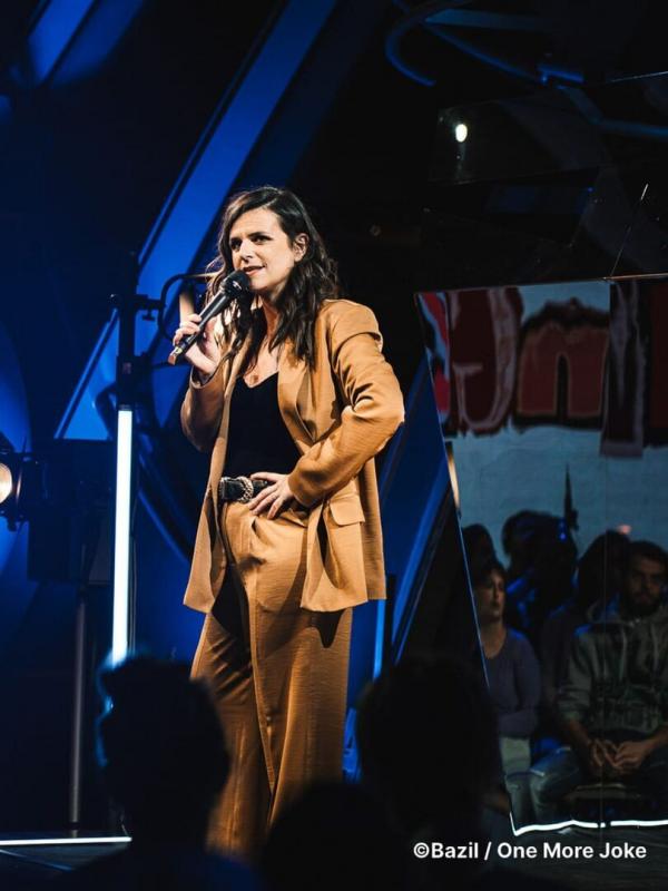 One More Joke à la tour Eiffel