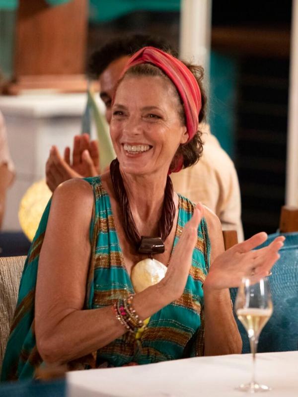 Meurtres au paradis S11 E1