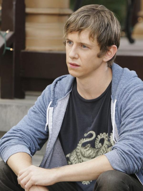 Ghost Whisperer S5 E14