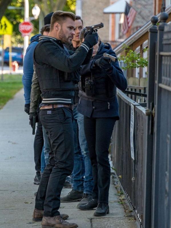 Chicago Police Department S6 E9