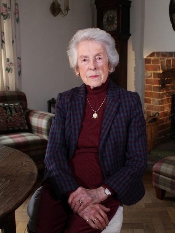 En première ligne : combattantes de 39-45