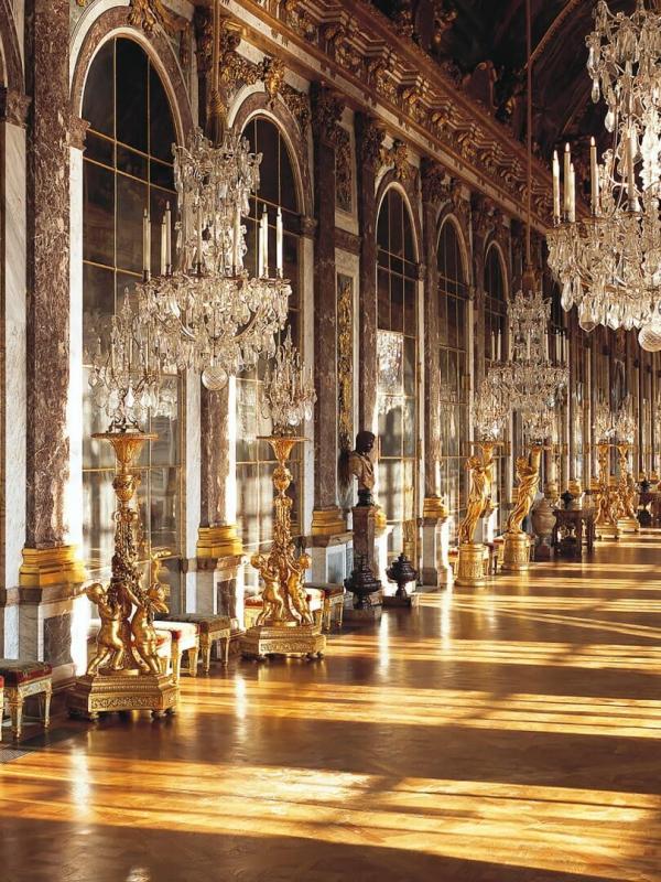 Versailles : les 10 secrets du château des rois