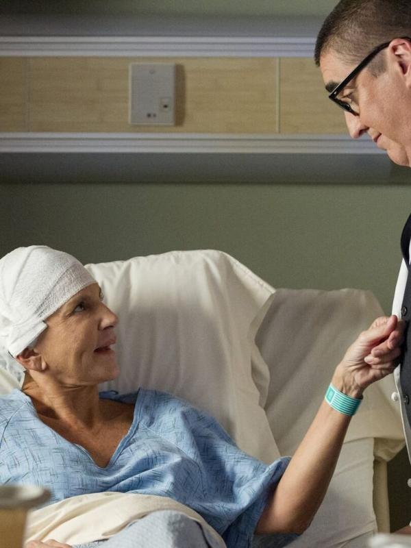 Monday Mornings S1 E9