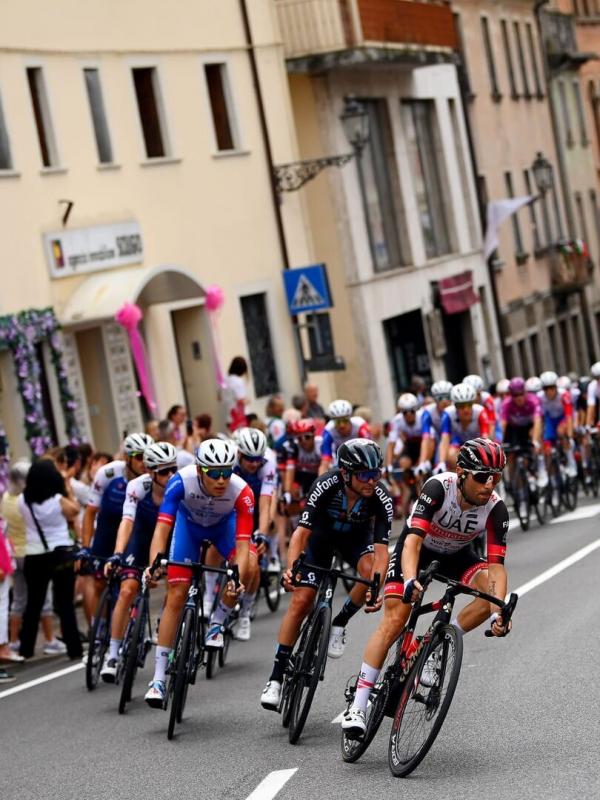 Tour d'Italie