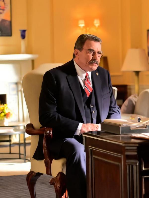 Blue Bloods S12 E1