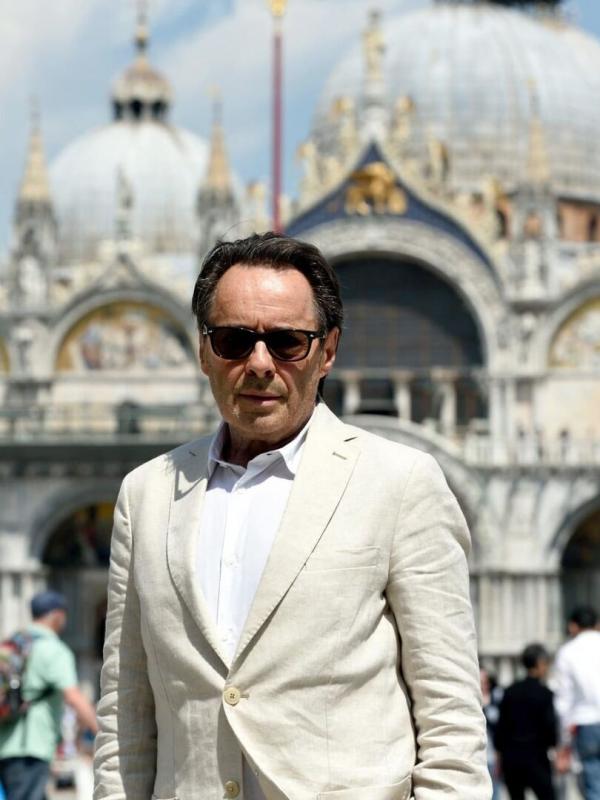 Commissaire Brunetti : enquêtes à Venise S1 E25