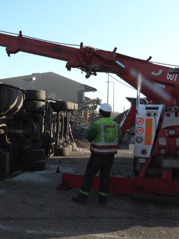 100 jours avec les dépanneurs de l'autoroute