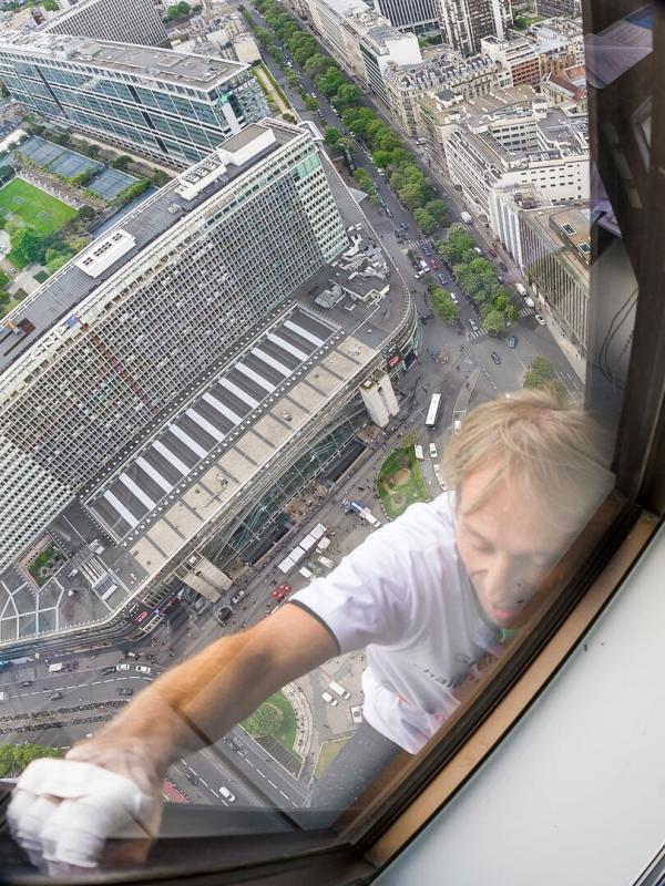 Super-héros, la face cachée