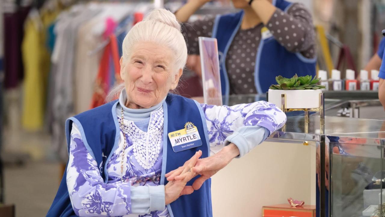 Superstore S4 E22